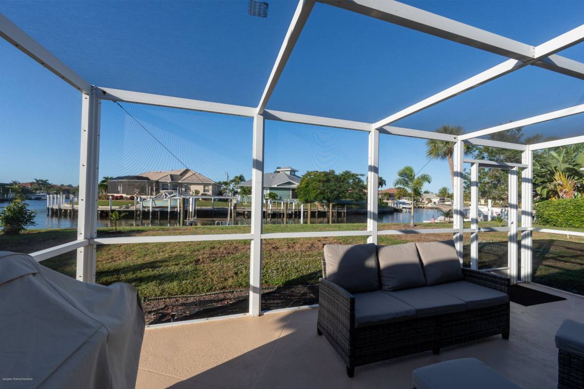 Apartment for rent at 149 Crescent Dr, Punta Gorda, FL 33950