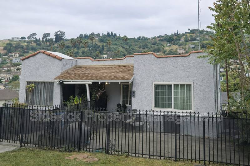 Apartment for rent at 4321 Beagle St, Los Angeles, CA 90032