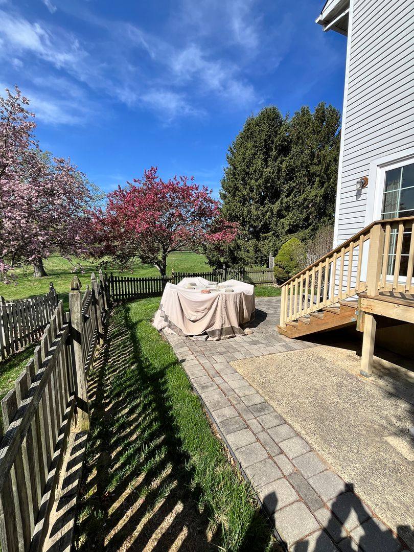 Townhouse for rent at 81 Kirkwood Dr, Newtown, PA 18940