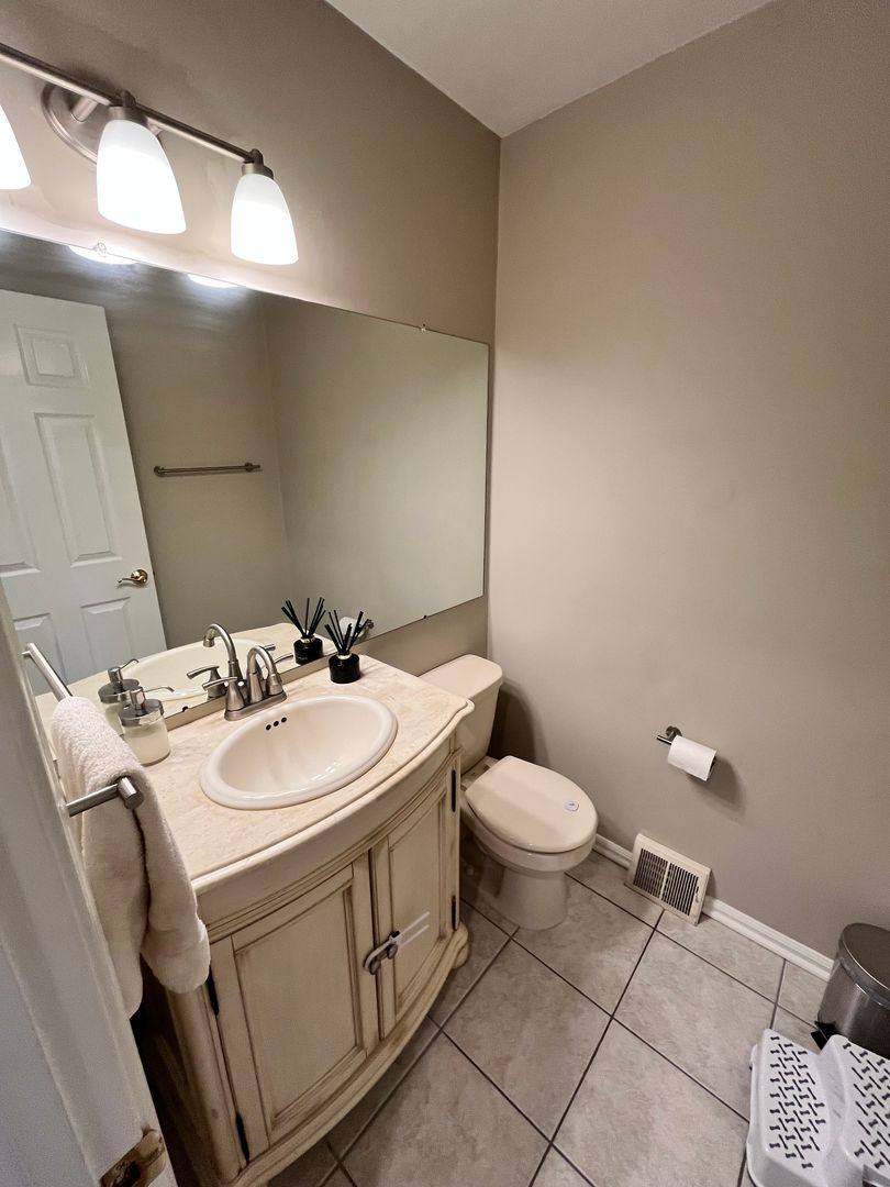 Townhouse for rent at 81 Kirkwood Dr, Newtown, PA 18940
