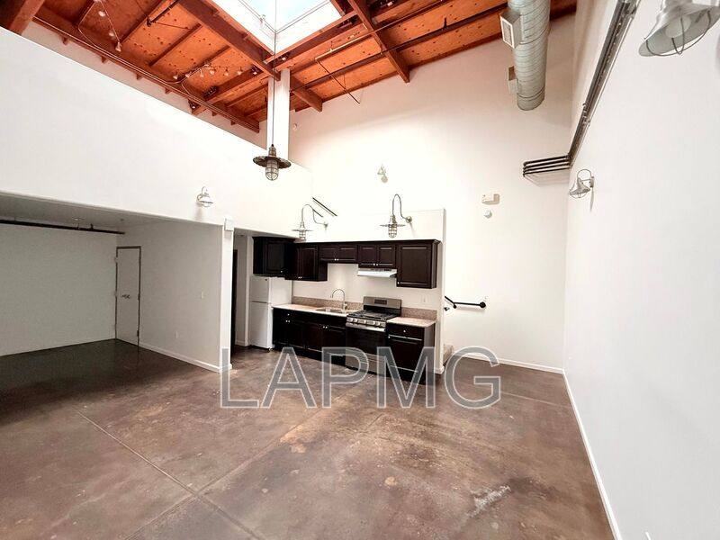 House for rent at 1734 N Main St, 633 Gibbons St #120, Los Angeles, CA 90031