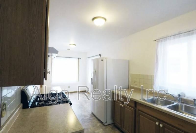 House for rent at 3526 Newton Ave N, Minneapolis, MN 55412