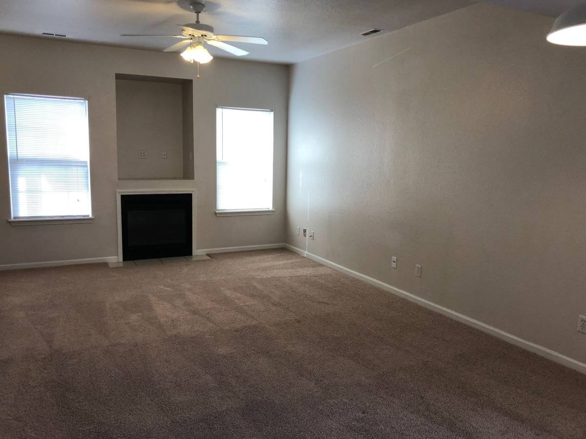 Townhouse for rent at 3520 W 22nd St, Lawrence, KS 66047
