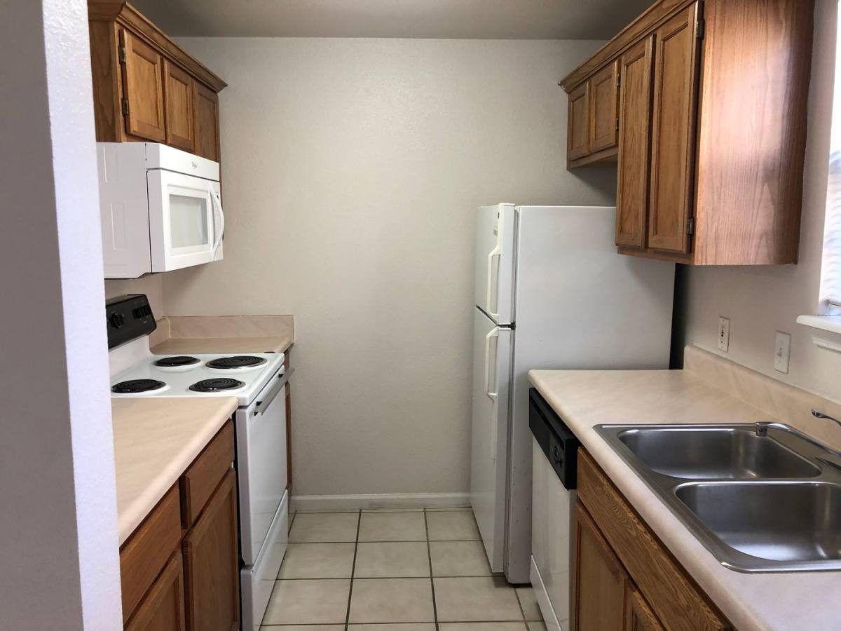 Townhouse for rent at 3520 W 22nd St, Lawrence, KS 66047