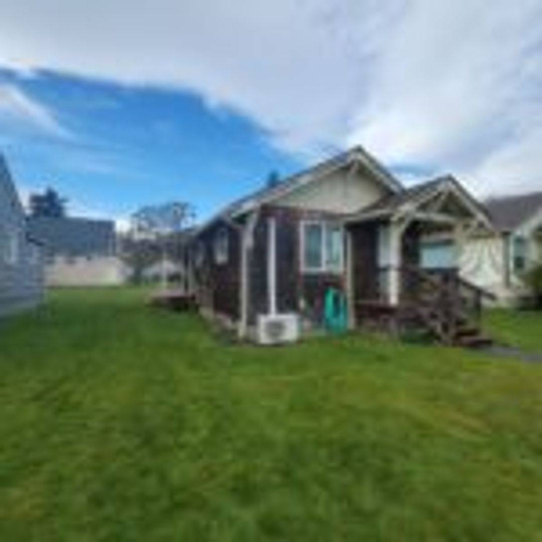 House for rent at 514 E 3rd St, Port Angeles, WA 98362