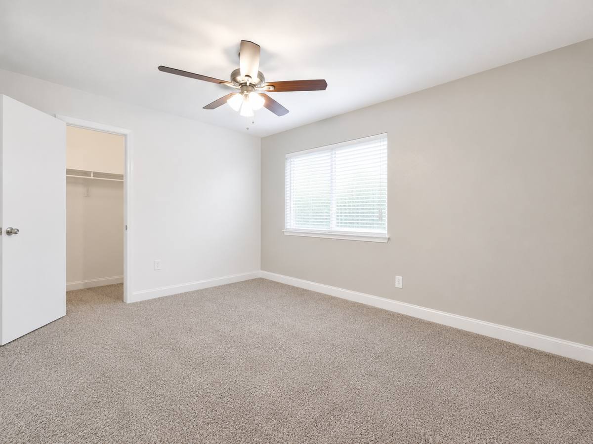 Townhouse for rent at 5009 Copperbend Blvd #B, Austin, TX 78744