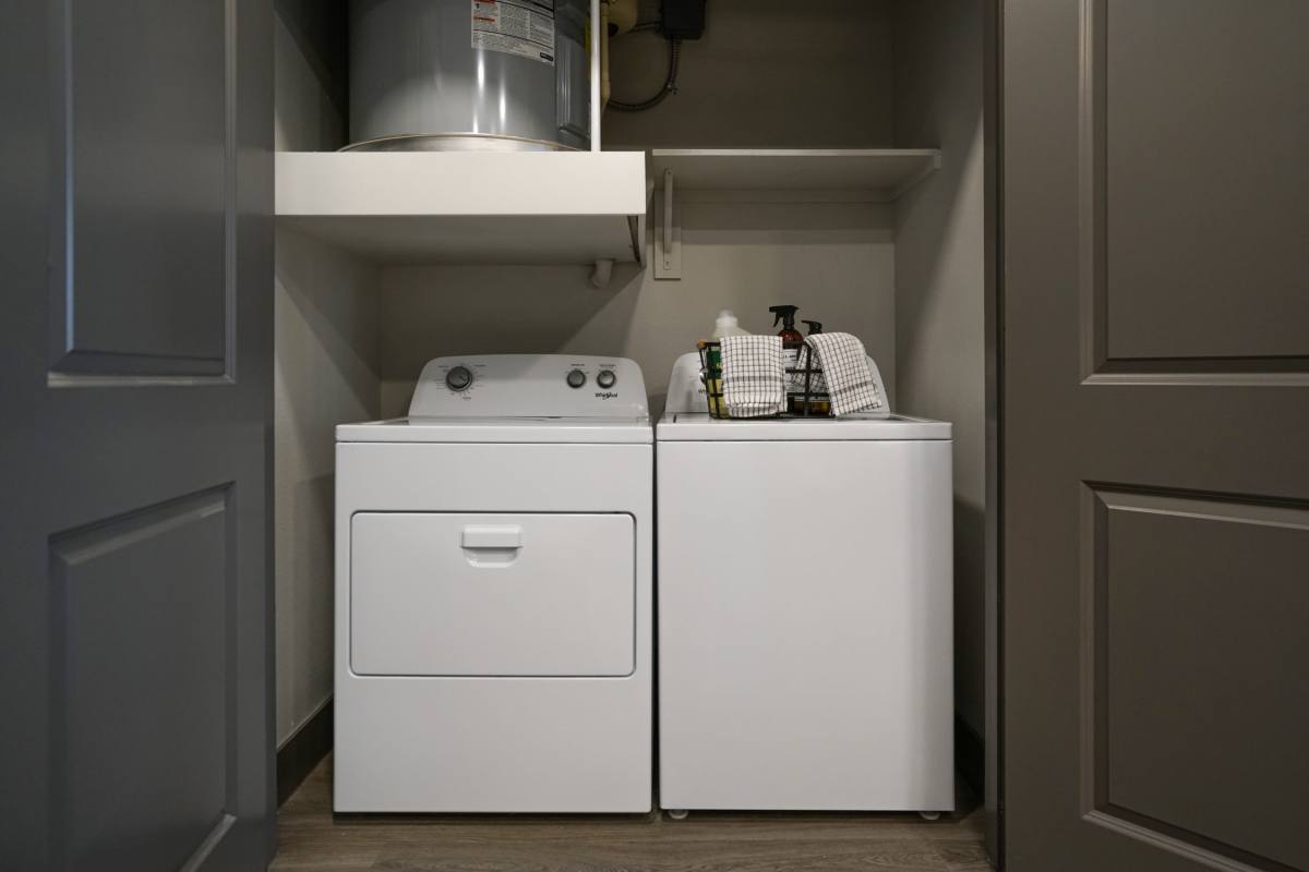Apartment for rent at 5313 Manor Rd, Austin, TX 78723