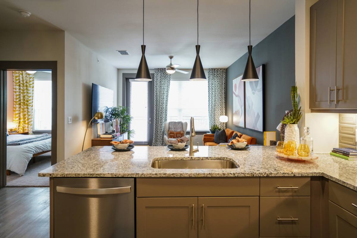 Apartment for rent at 5313 Manor Rd, Austin, TX 78723
