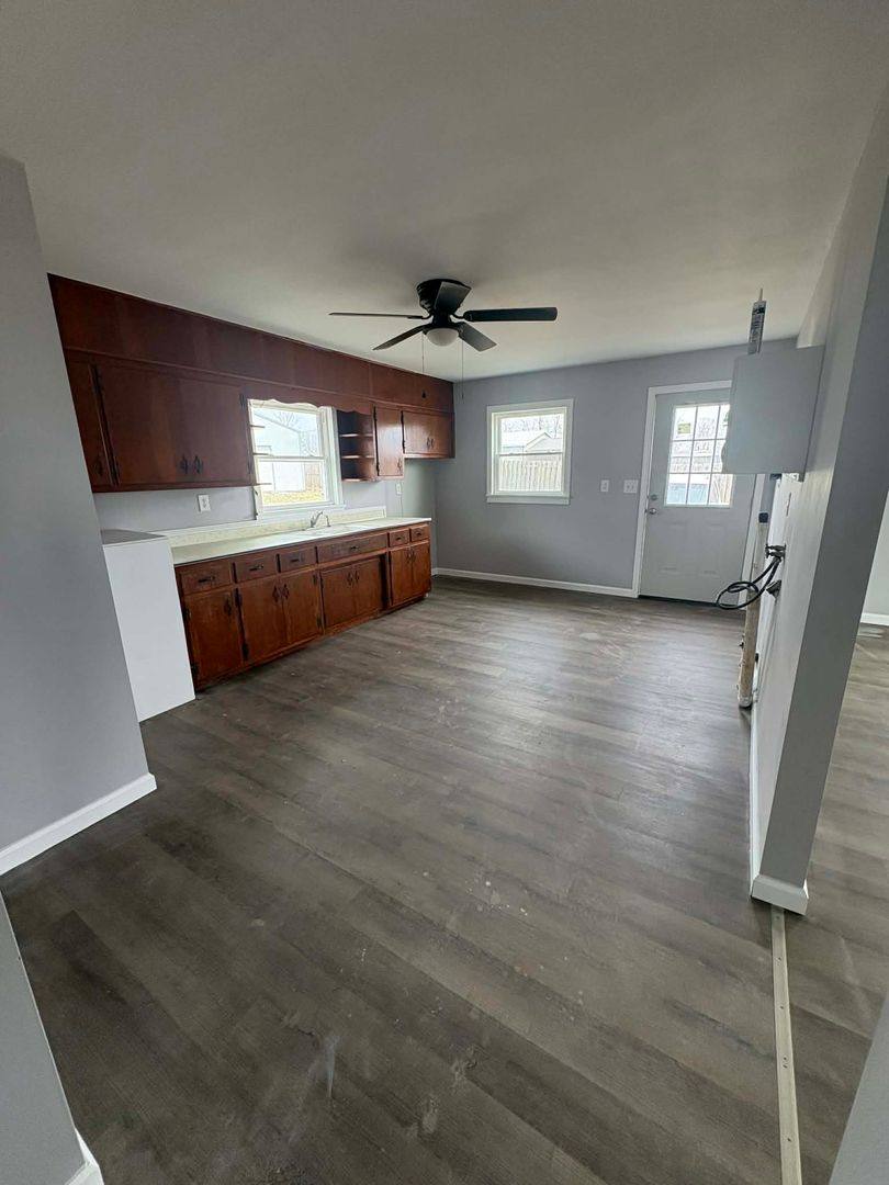 House for rent at 12324 Old Burg Rd, Smiths Grove, KY 42171