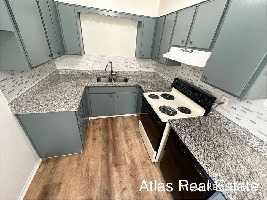 Apartment for rent at 303 University Dr #3, Colorado Springs, CO 80910