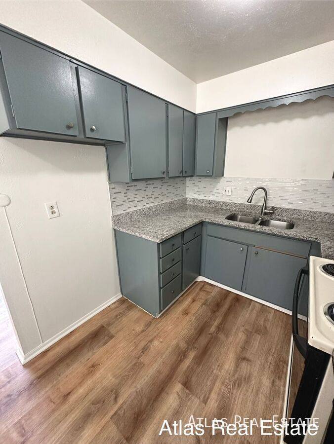 Apartment for rent at 303 University Dr #3, Colorado Springs, CO 80910