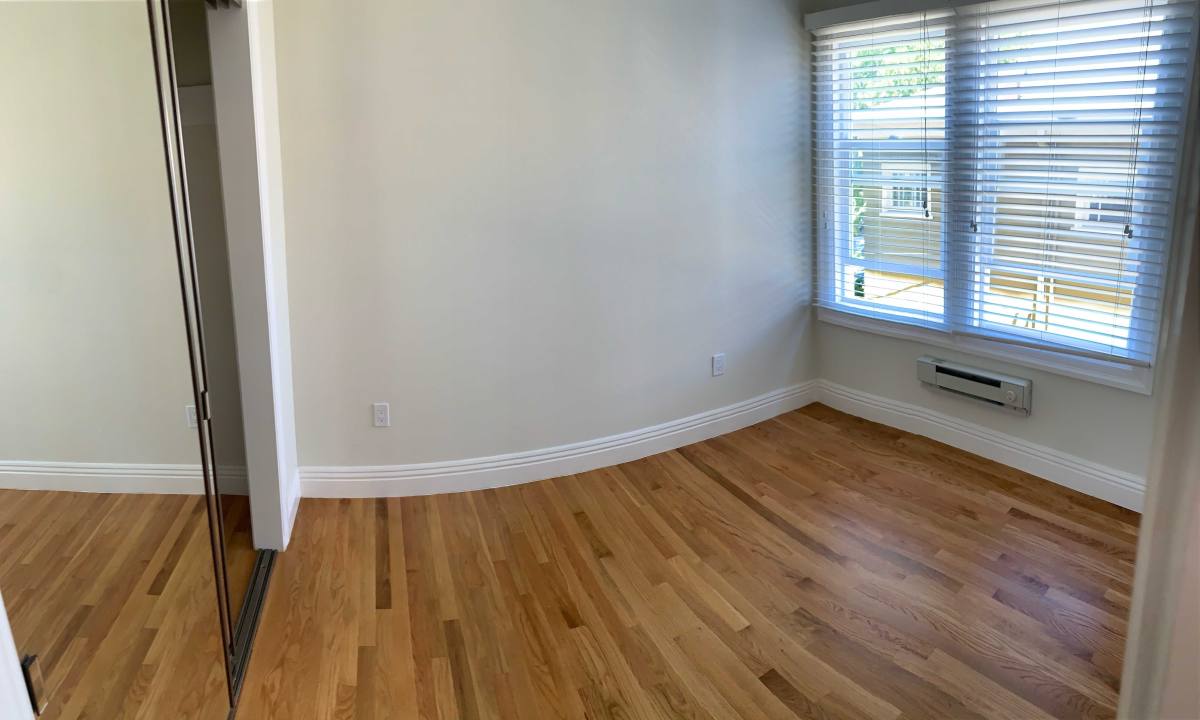 Apartment for rent at 2440 8th Ave #17, Oakland, CA 94606