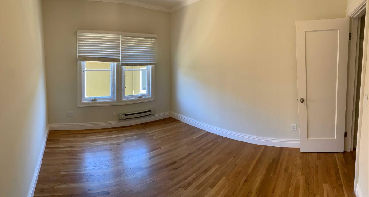 Apartment for rent at 2440 8th Ave #17, Oakland, CA 94606