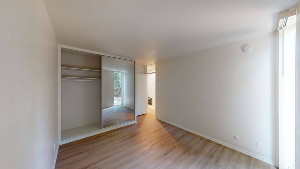 Apartment for rent at 570 N Madison Ave, Pasadena, CA 91101