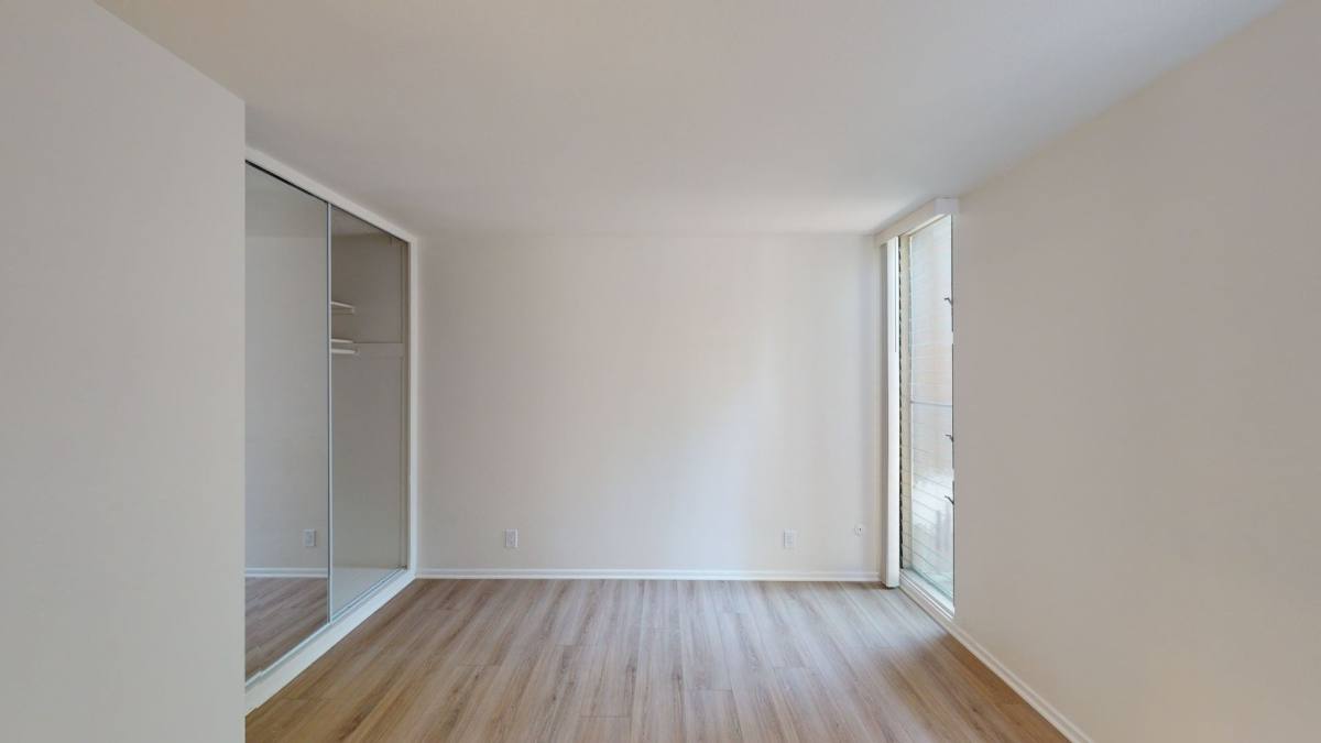 Apartment for rent at 570 N Madison Ave, Pasadena, CA 91101
