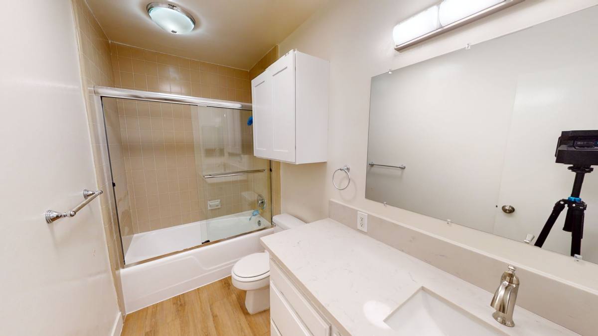 Apartment for rent at 570 N Madison Ave, Pasadena, CA 91101