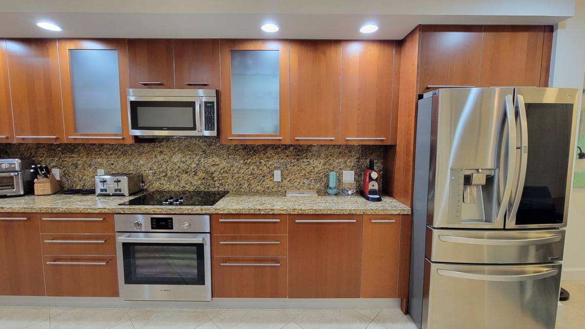 Condo for rent at 4445 El Mar Dr, Fort Lauderdale, FL 33308