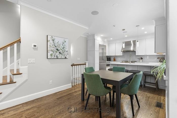 Townhouse for rent at 119 Highland Ave #B, Somerville, MA 02143