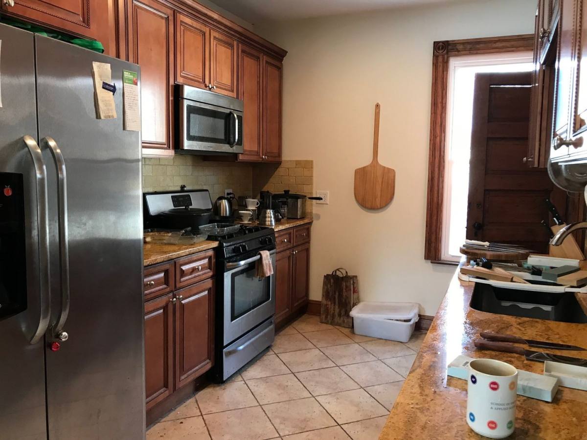 Apartment for rent at 82-84 Mechanic St, New Haven, CT 06511