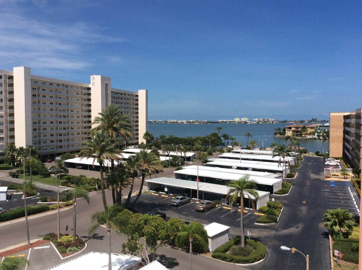 Apartment for rent at 6025 Shore Blvd S, Saint Petersburg, FL 33707