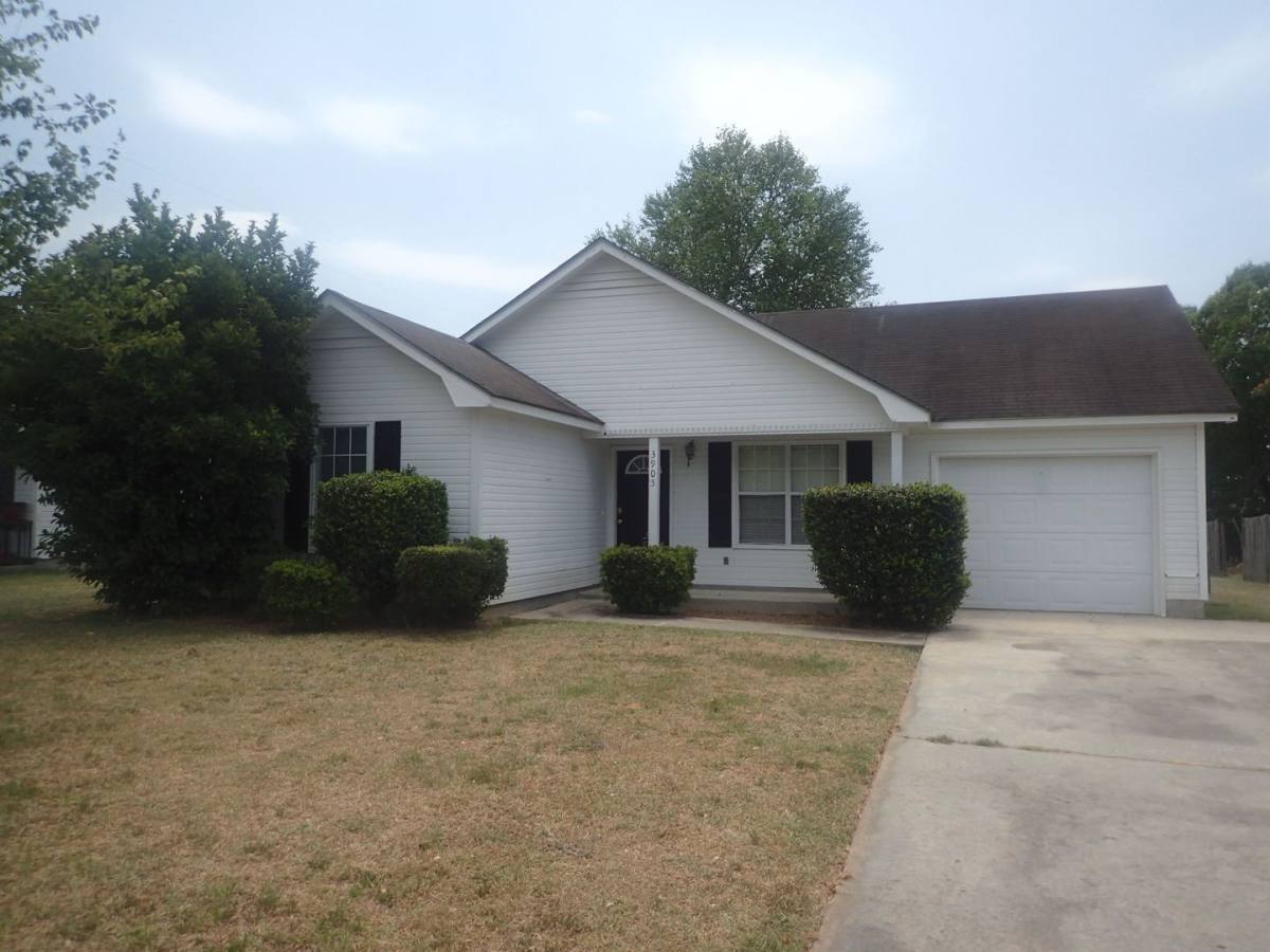 House for rent at 3905 Heatherwoods Dr, Valdosta, GA 31605