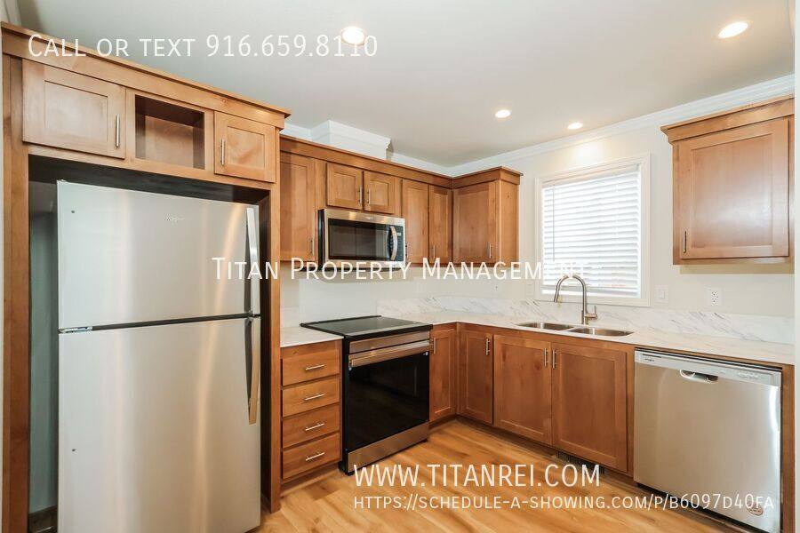Apartment for rent at 313 Vandenberg Circle #A, Roseville, CA 95747