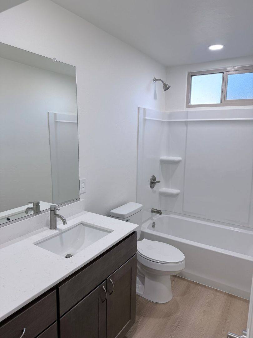 Apartment for rent at 2440 E Glenn, Tucson, AZ 85719