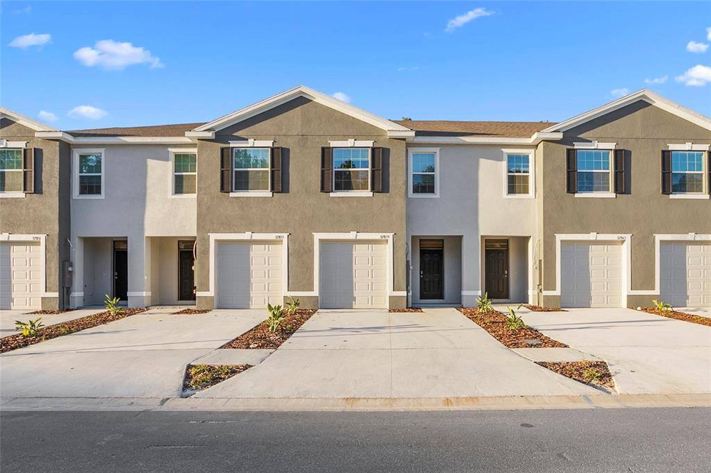 Townhouse for rent at 32859 Pez Landing Lane, Wesley Chapel, FL 33543