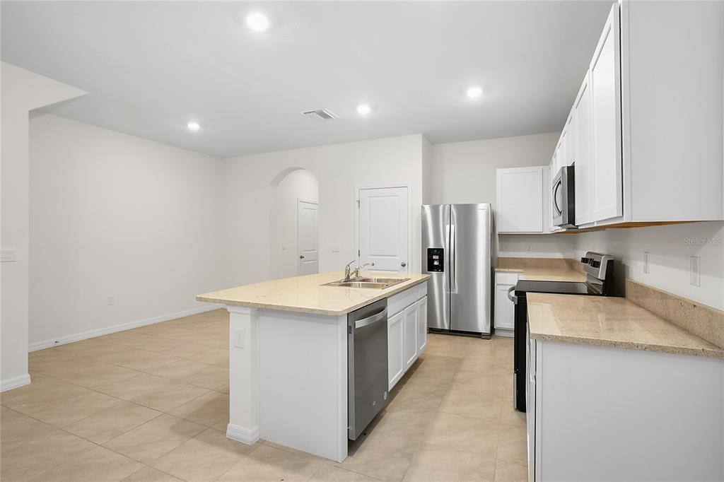 Townhouse for rent at 32859 Pez Landing Lane, Wesley Chapel, FL 33543