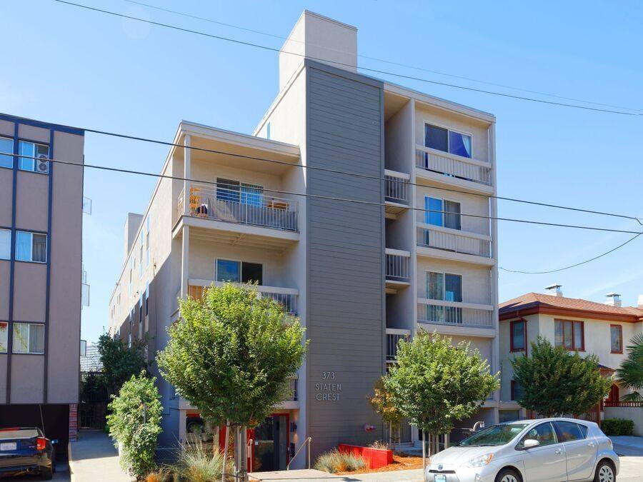 Apartment for rent at 373 Staten Ave #102, Oakland, CA 94610