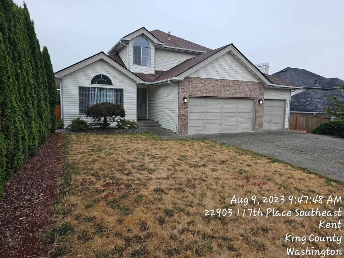 House for rent at 11631 SE 229th Place, Kent, WA 98031