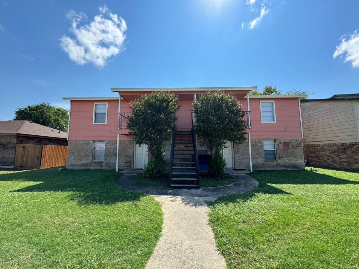 Apartment for rent at 2010 Cedarhill Dr, Killeen, TX 76543