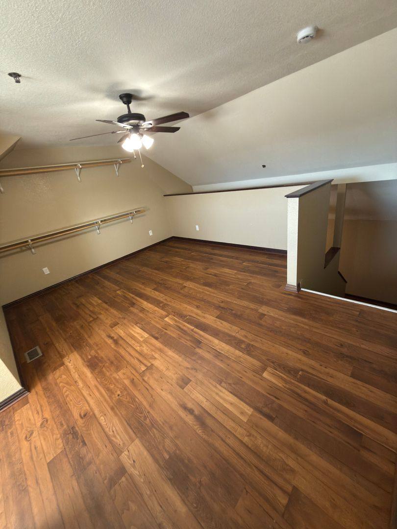Apartment for rent at 105 N Lacy Dr, Waco, TX 76705