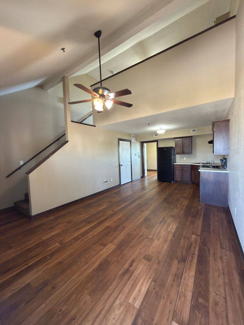 Apartment for rent at 105 N Lacy Dr, Waco, TX 76705