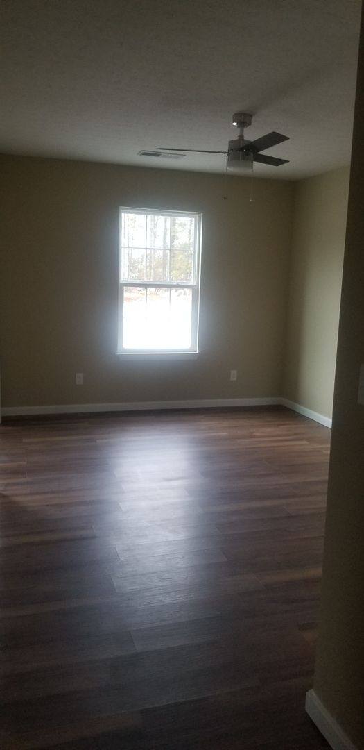 Apartment for rent at 309 W Shannon Lane, Shelbyville, KY 40065