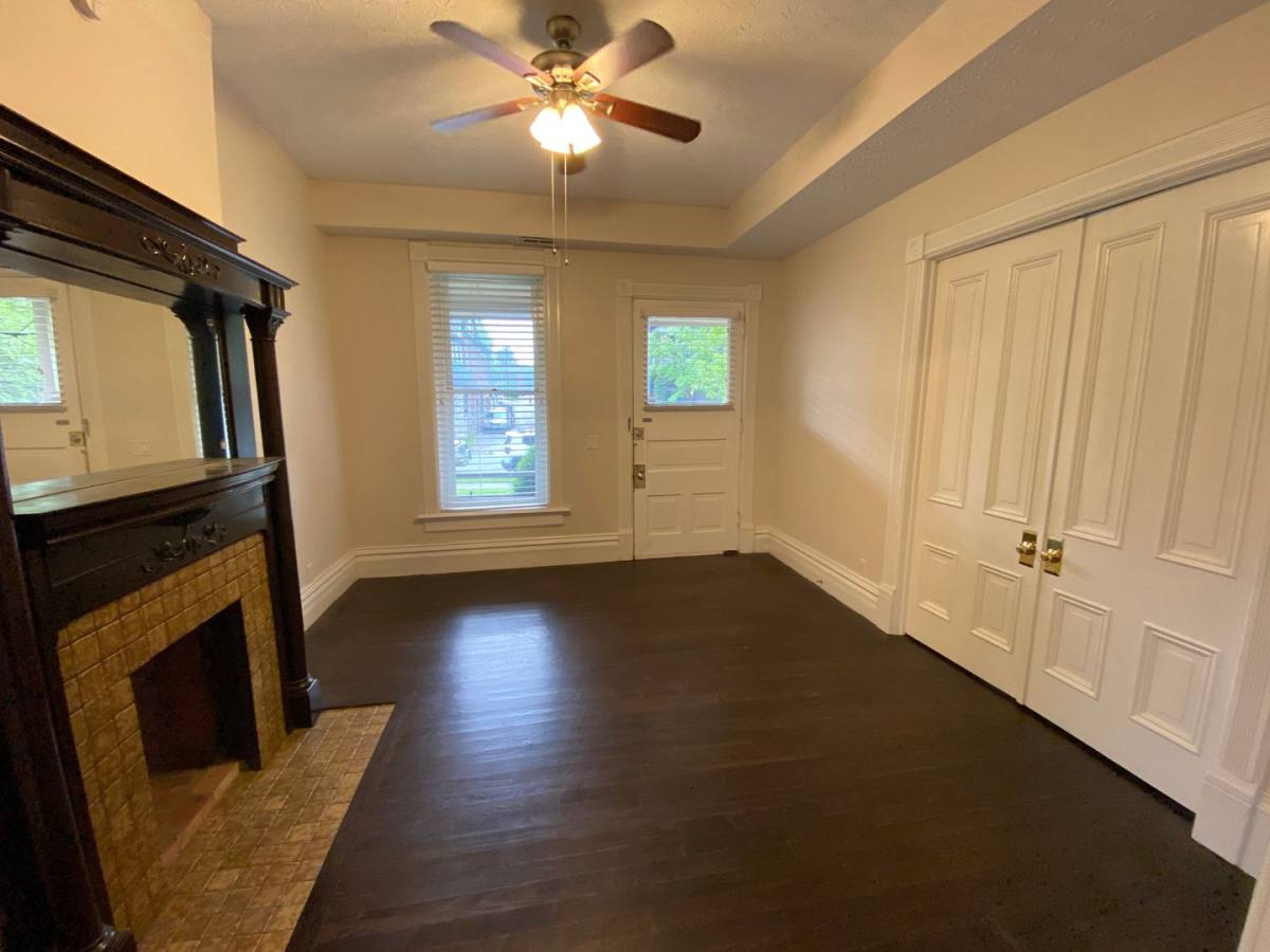 Apartment for rent at 877 Dennison Ave, Columbus, OH 43201