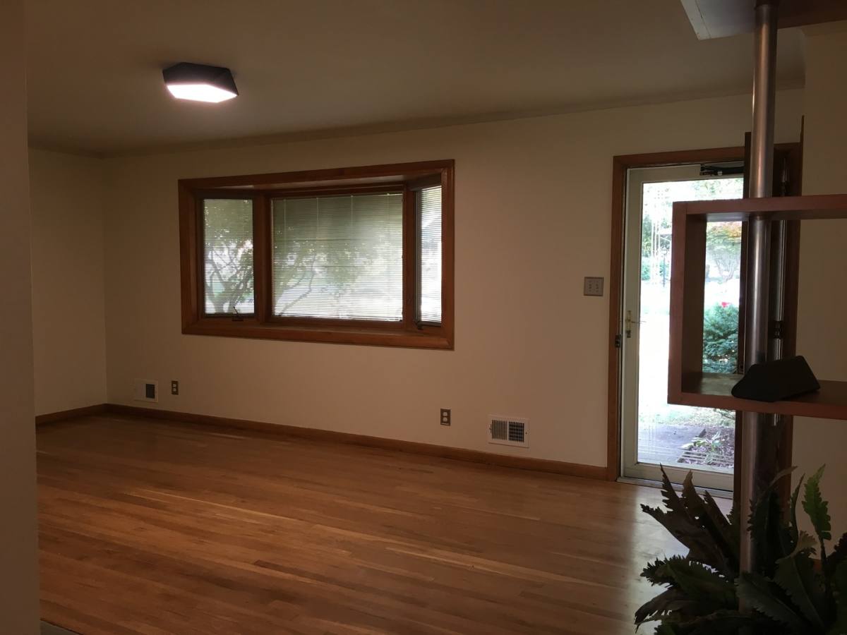 House for rent at 981 Hartford St, Columbus, OH 43085