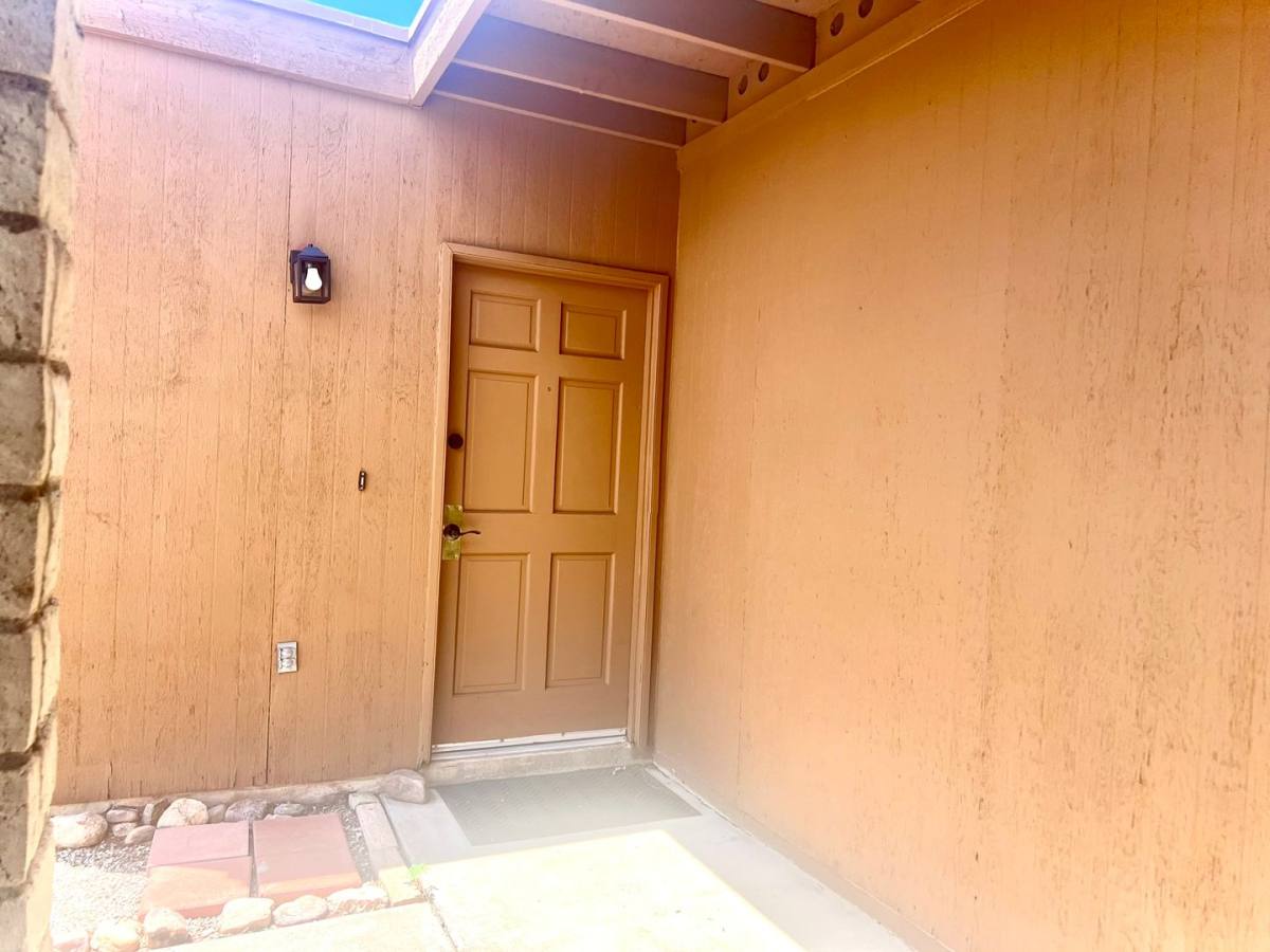 House for rent at 5111 Paseo Las Palmas, Sierra Vista, AZ 85635
