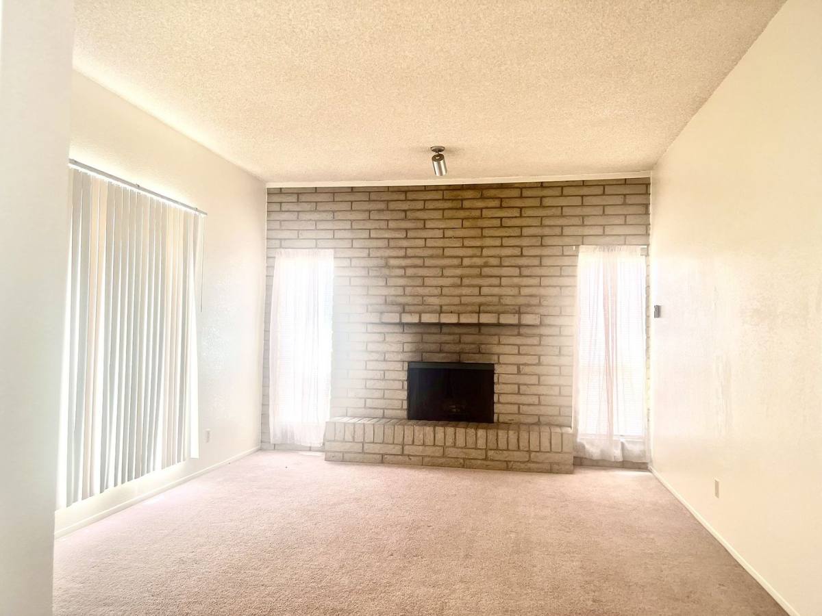 House for rent at 5111 Paseo Las Palmas, Sierra Vista, AZ 85635