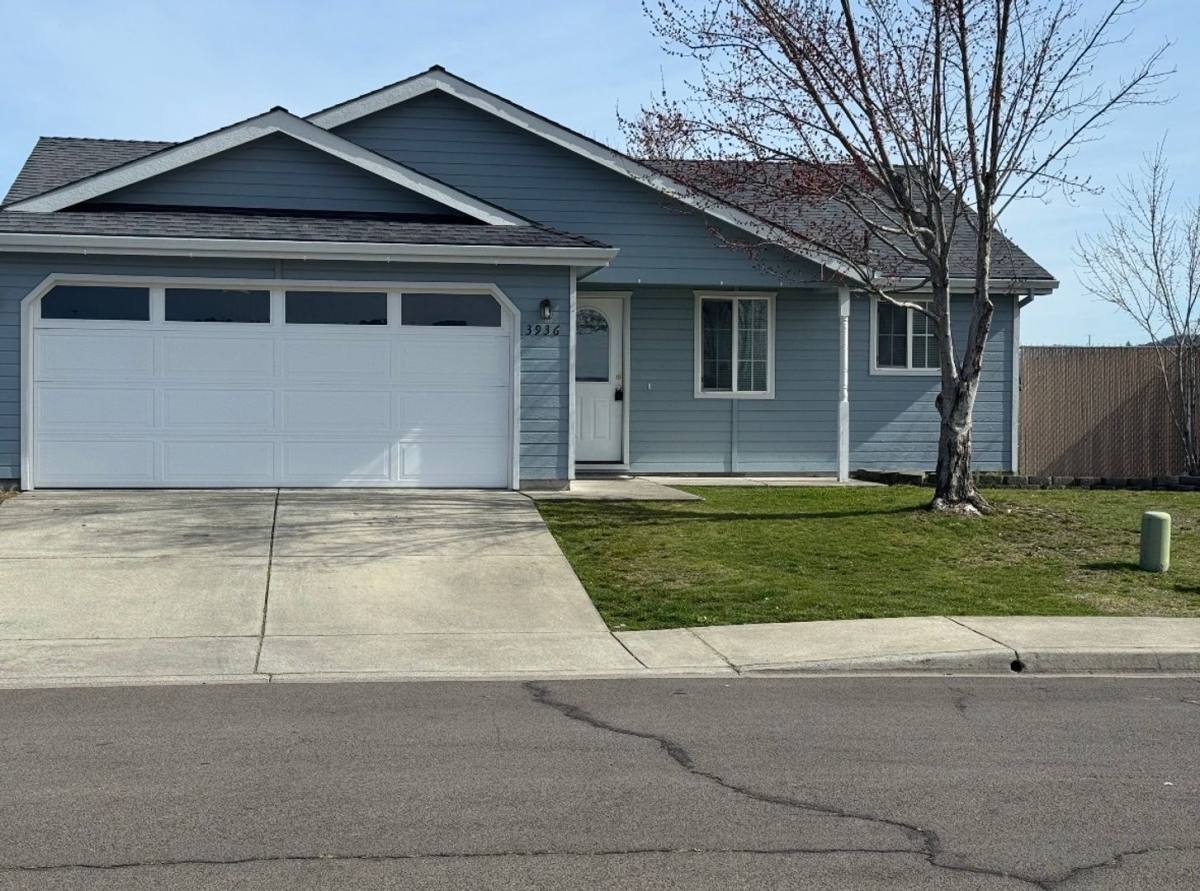 House for rent at 3936 Francine Court, White City, OR 97503