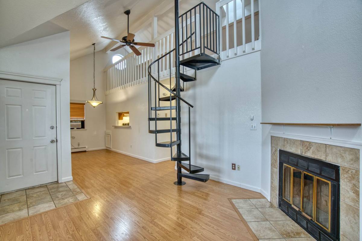 Apartment for rent at 1725 7th St, Boulder, CO 80302