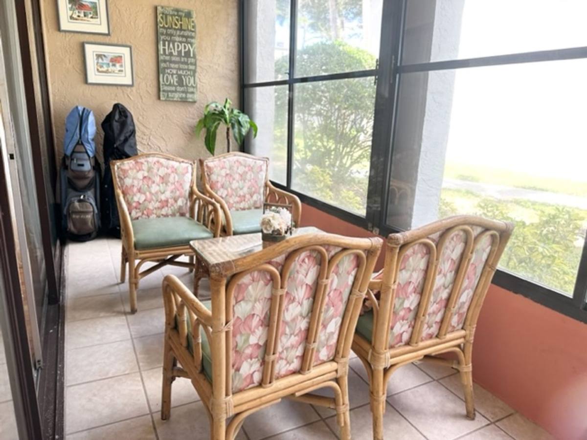 Apartment for rent at 7701 Starkey Rd, Seminole, FL 33777