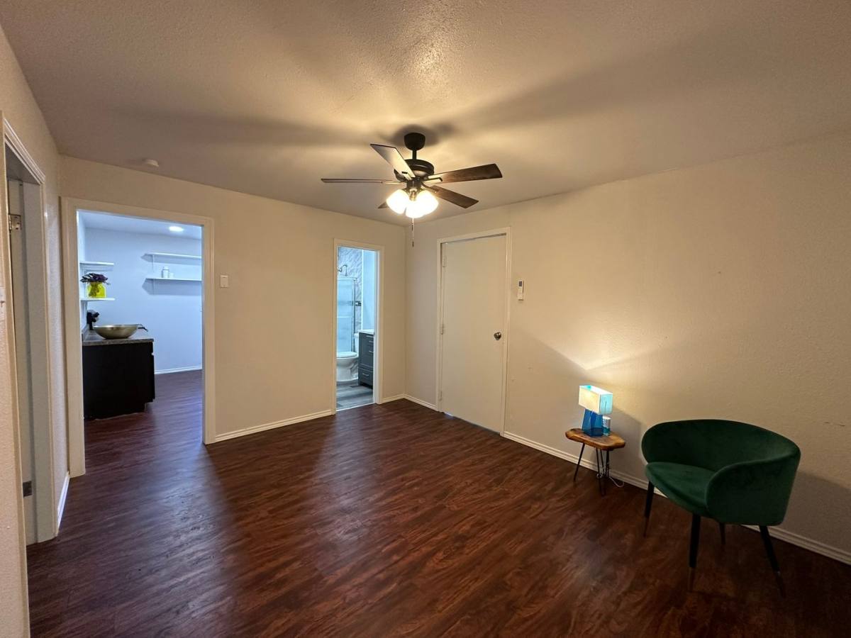 House for rent at 1619 Nolan St, San Antonio, TX 78202