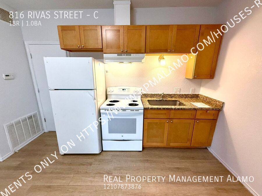 Apartment for rent at 816 Rivas St #C, San Antonio, TX 78207