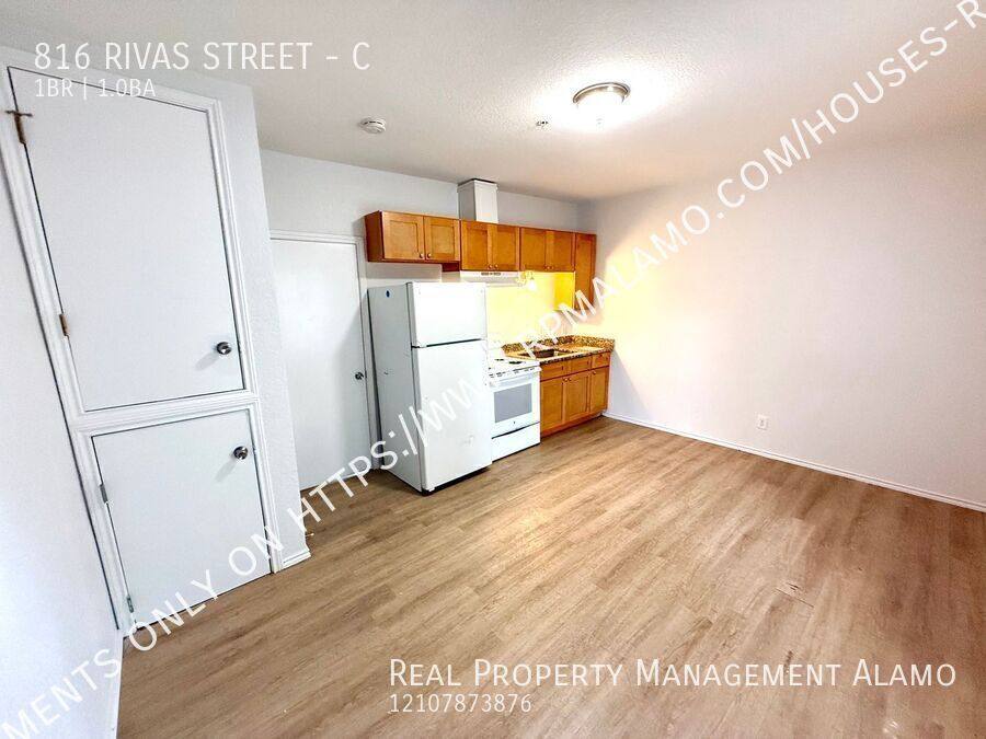Apartment for rent at 816 Rivas St #C, San Antonio, TX 78207