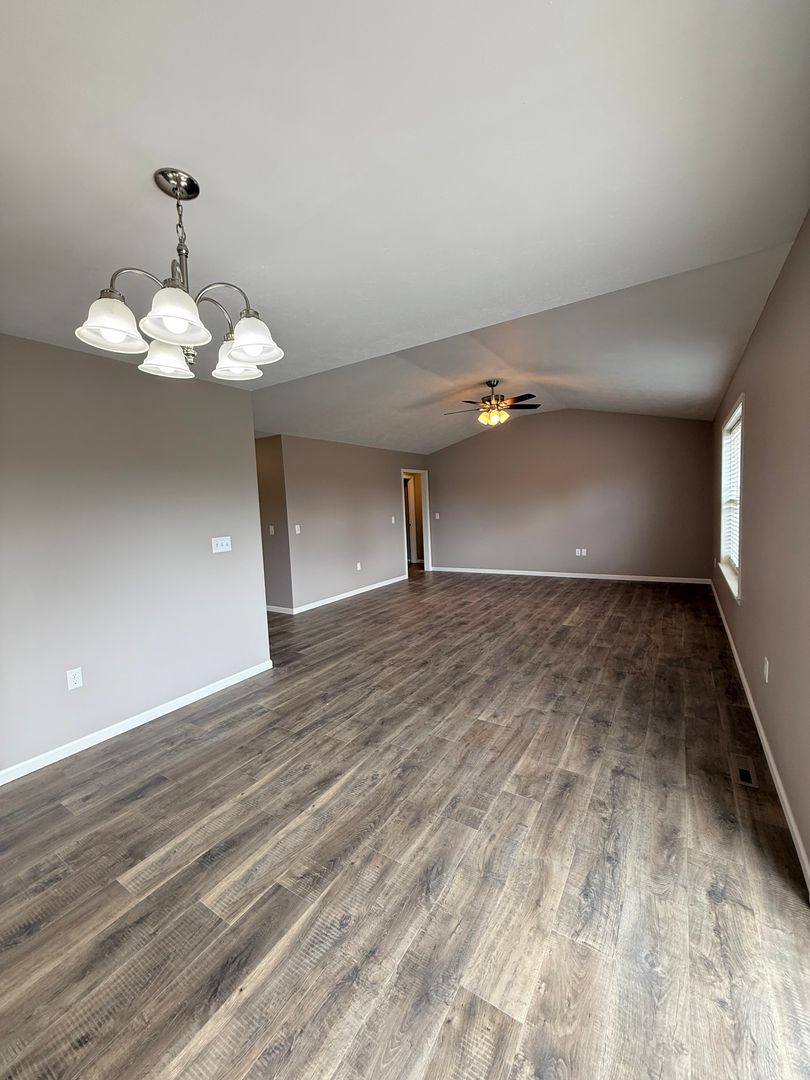 House for rent at 185 Bald Cypress, Hollister, MO 65672