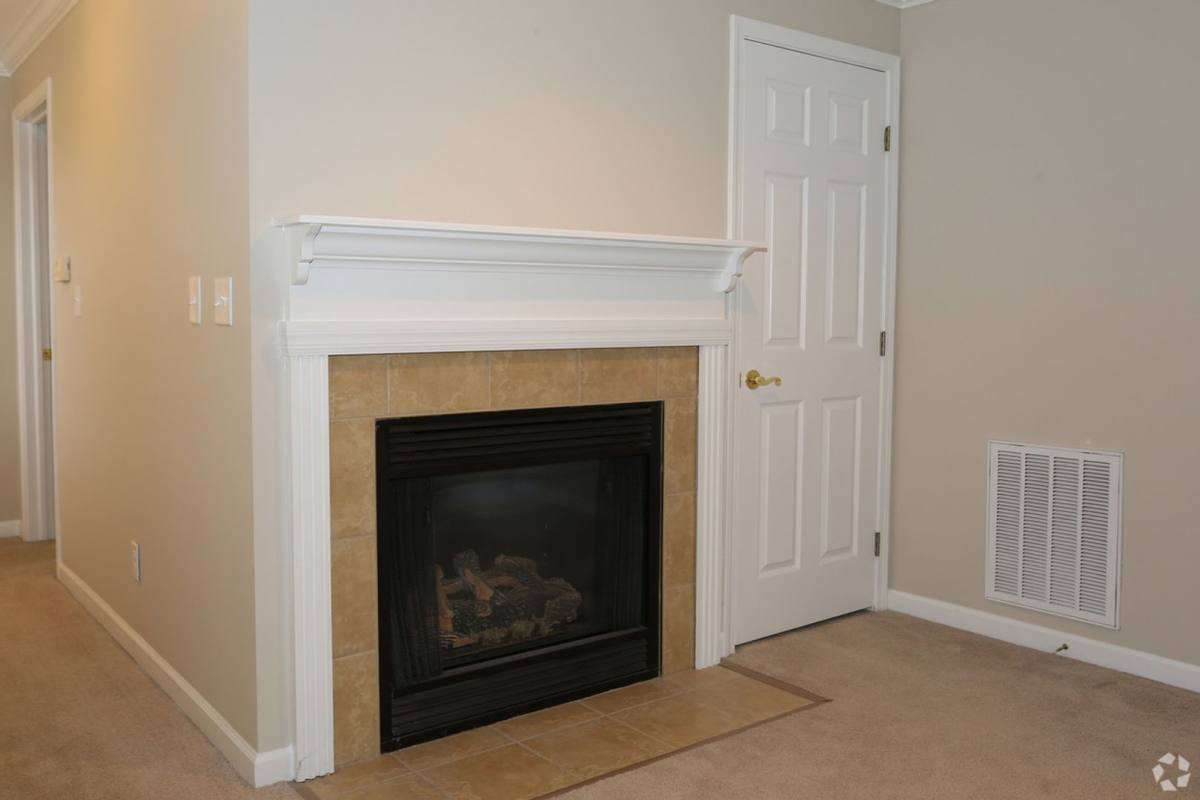 Apartment for rent at 1560 - 1590 Southwestern Blvd, Buffalo, NY 14224