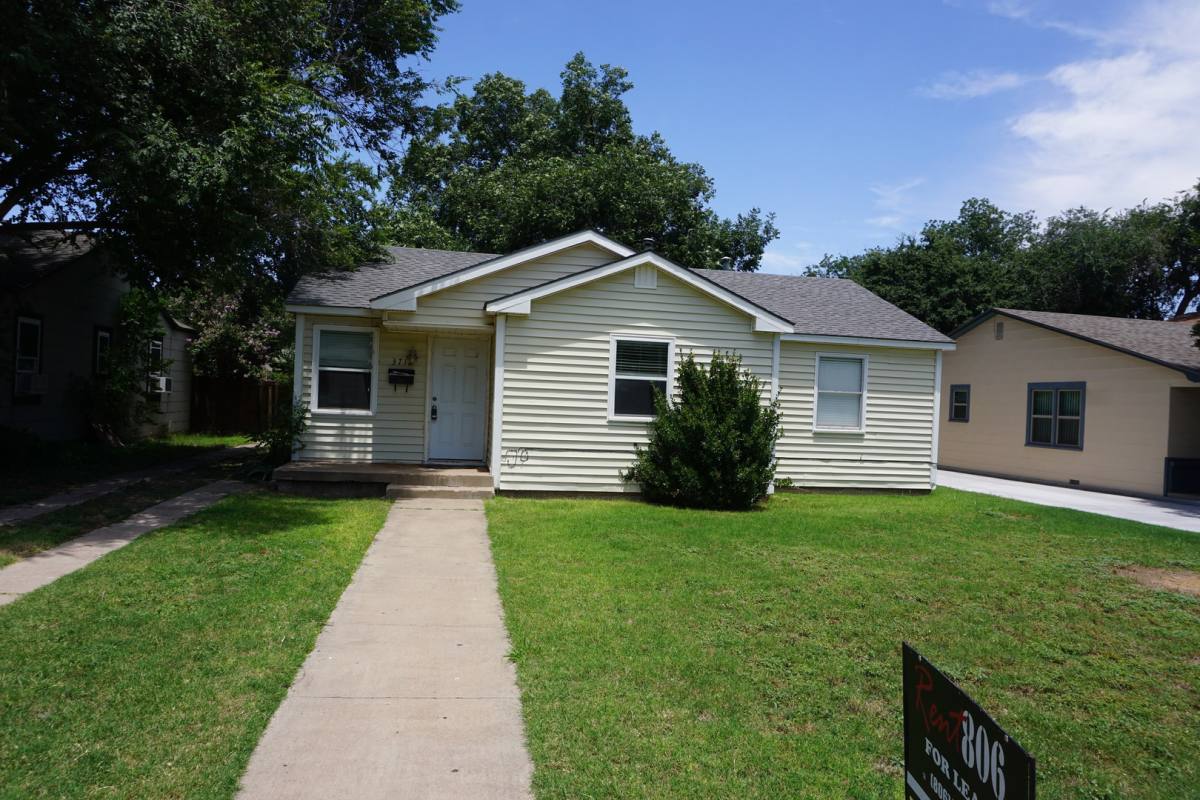 House for rent at 3712 26th, Lubbock, TX 79410