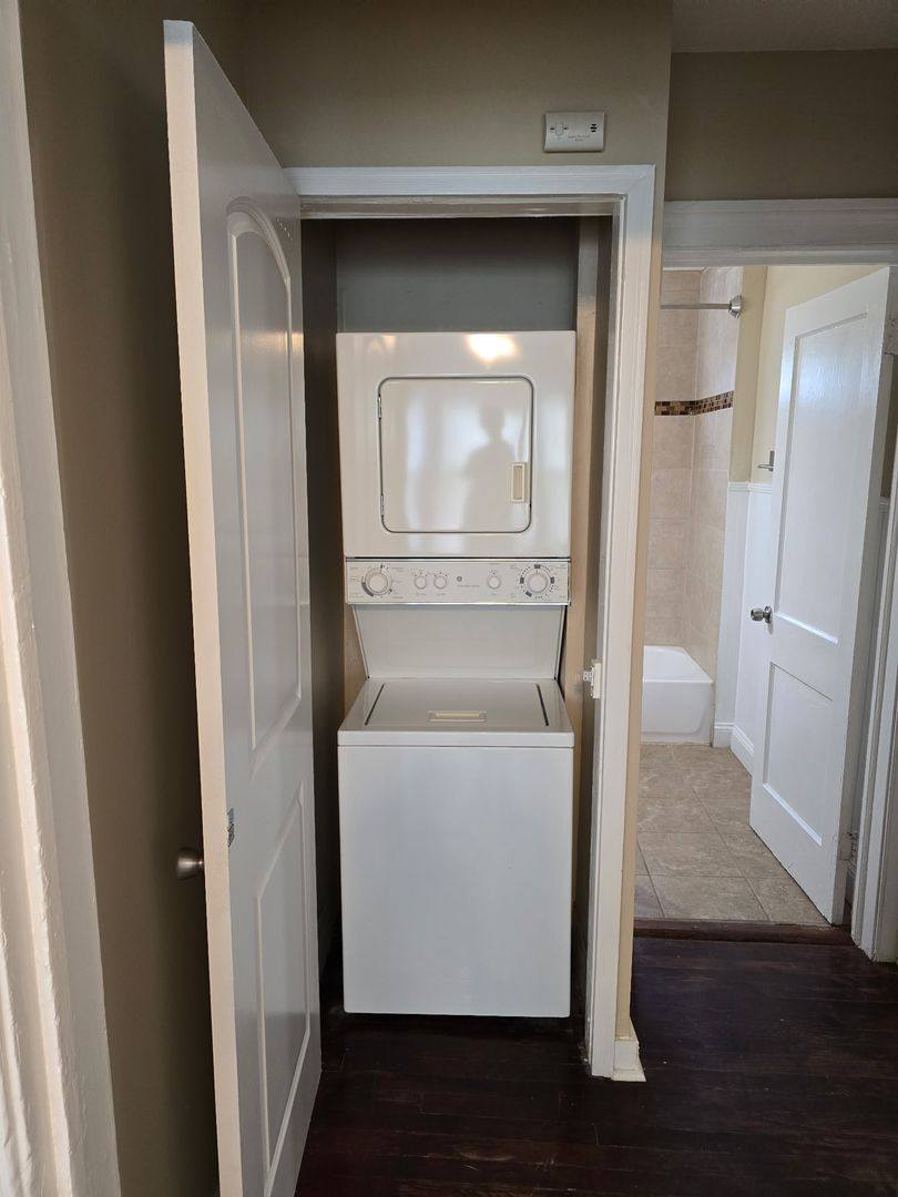 Apartment for rent at 583 Colonial Circle, Marietta, GA 30060