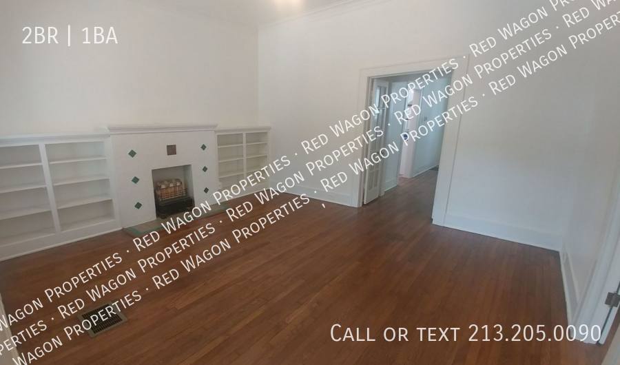 Apartment for rent at 411 W Mistletoe Ave #411, San Antonio, TX 78212